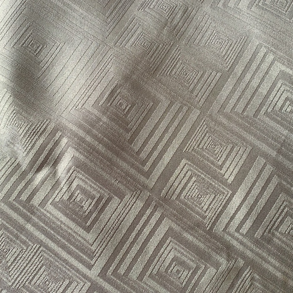 Table Cloth for rectangular table - Picture 3 of 4